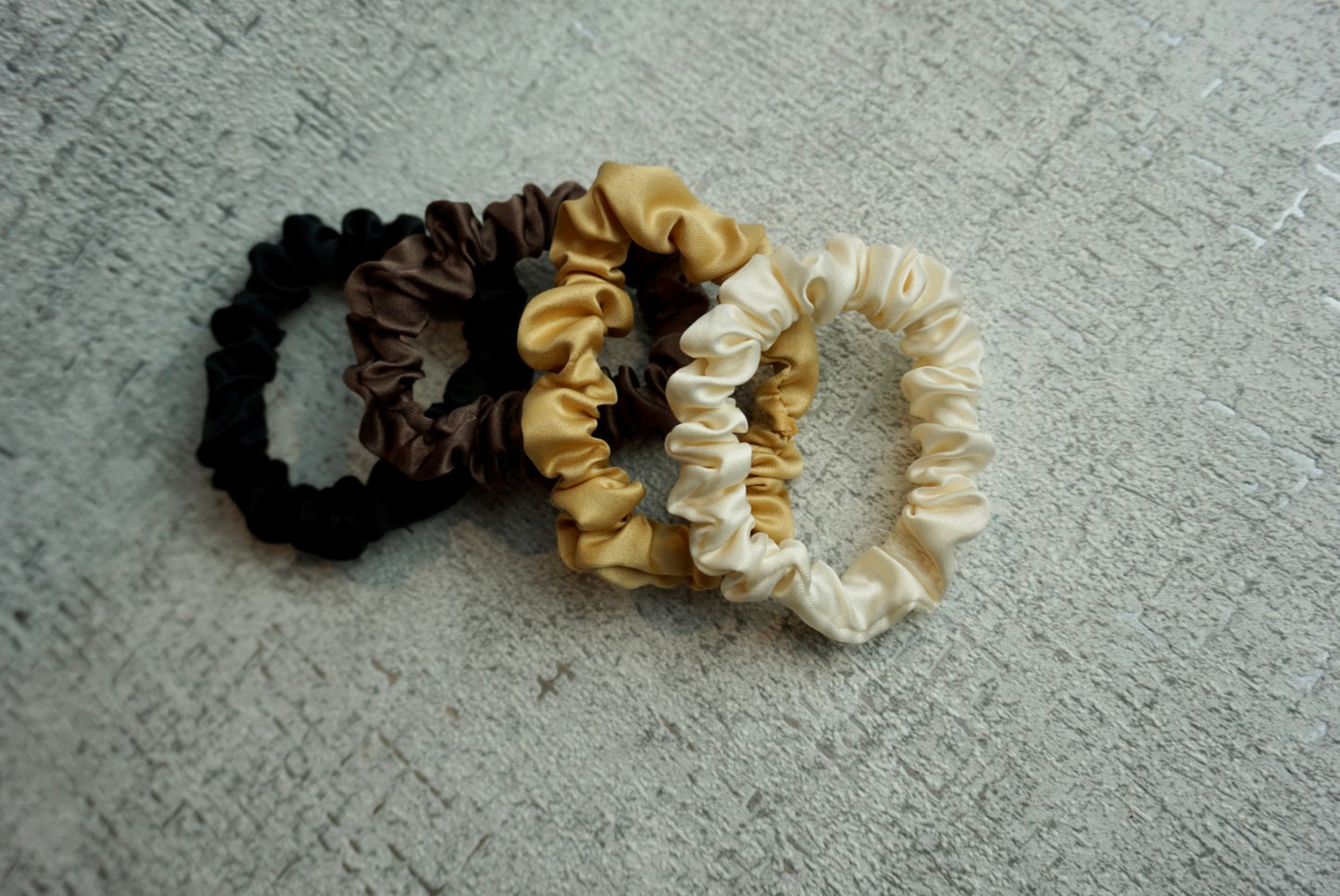 Silky Scrunchies - Back to Basic